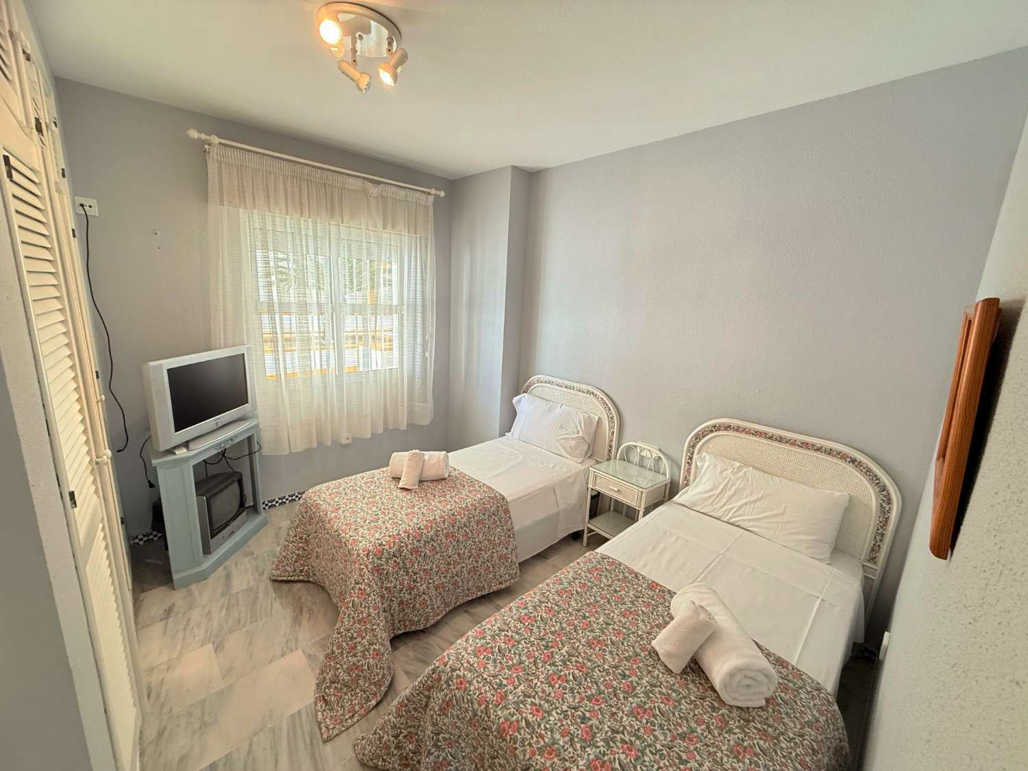 Vacation in Fuengirola: Sun, Beach and the Best Apartment — Fuengirola