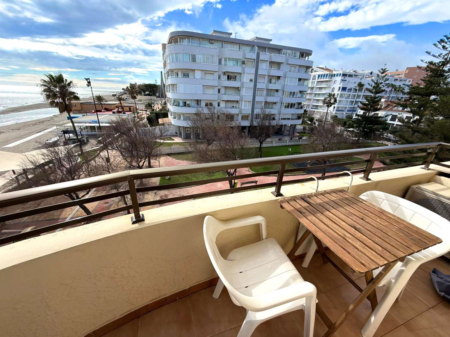 Wohnung mit 2 Schlafzimmern in Fuengirola — Fuengirola