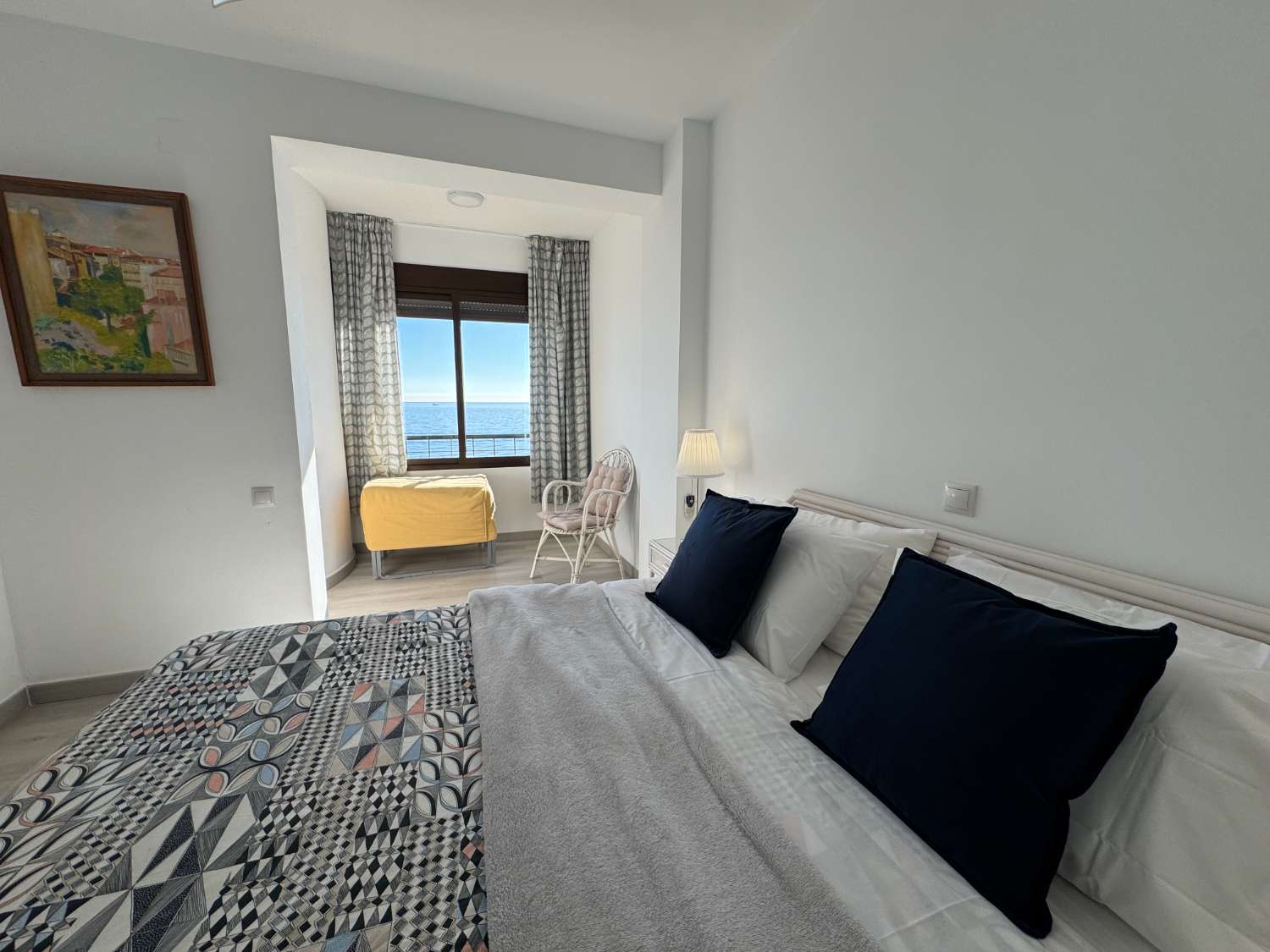 "Renovated Seaside Home in Fuengirola: Your Perfect Coastal Retreat" — Fuengirola