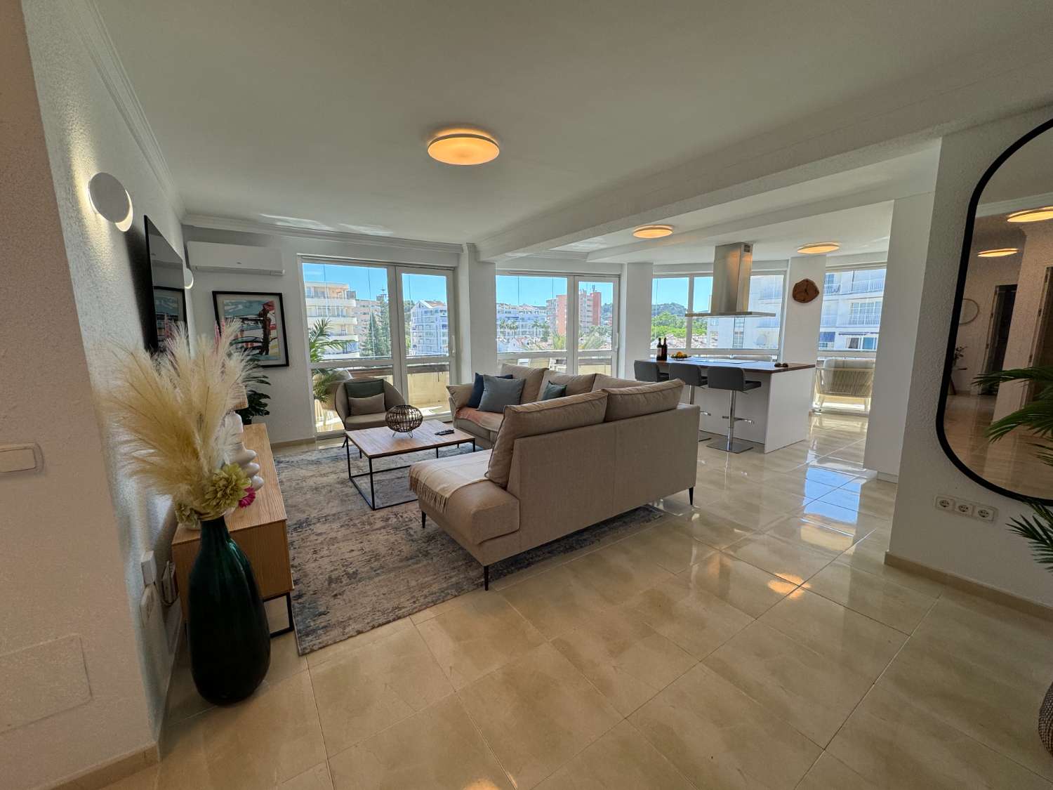 Luxury Sea Front Apartment in Fuengirola — Fuengirola