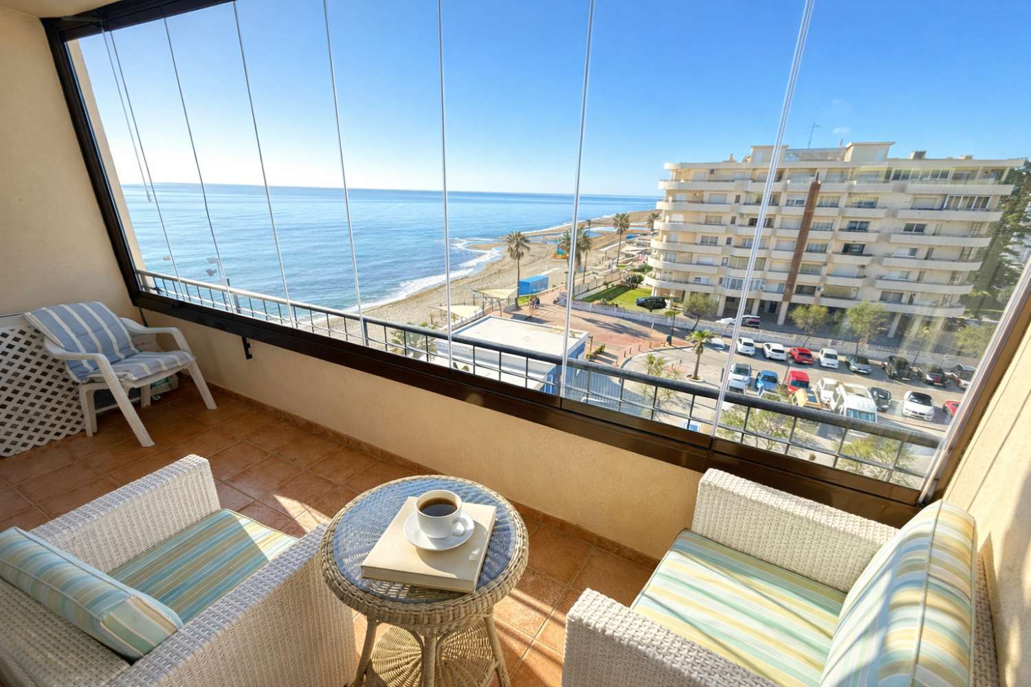 Fuengirola beach, flat with pool, Fuengirola