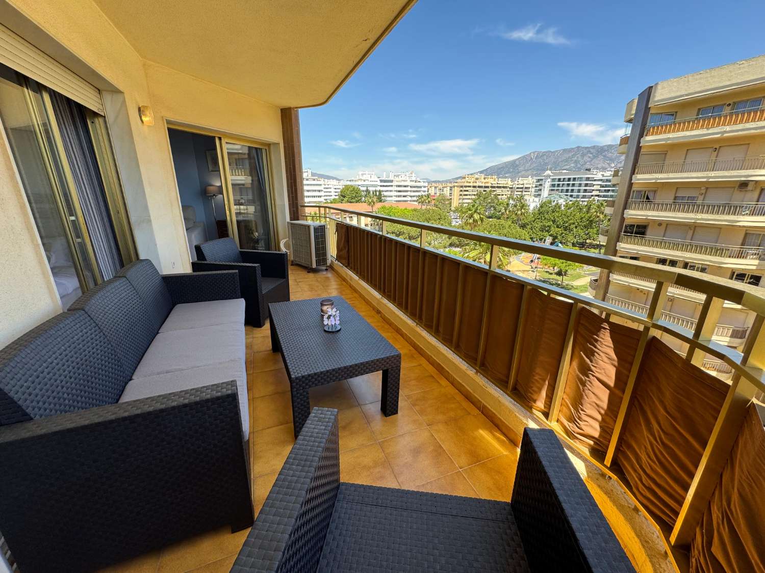 Apartament z 2 sypialniami w Fuengirola — Fuengirola
