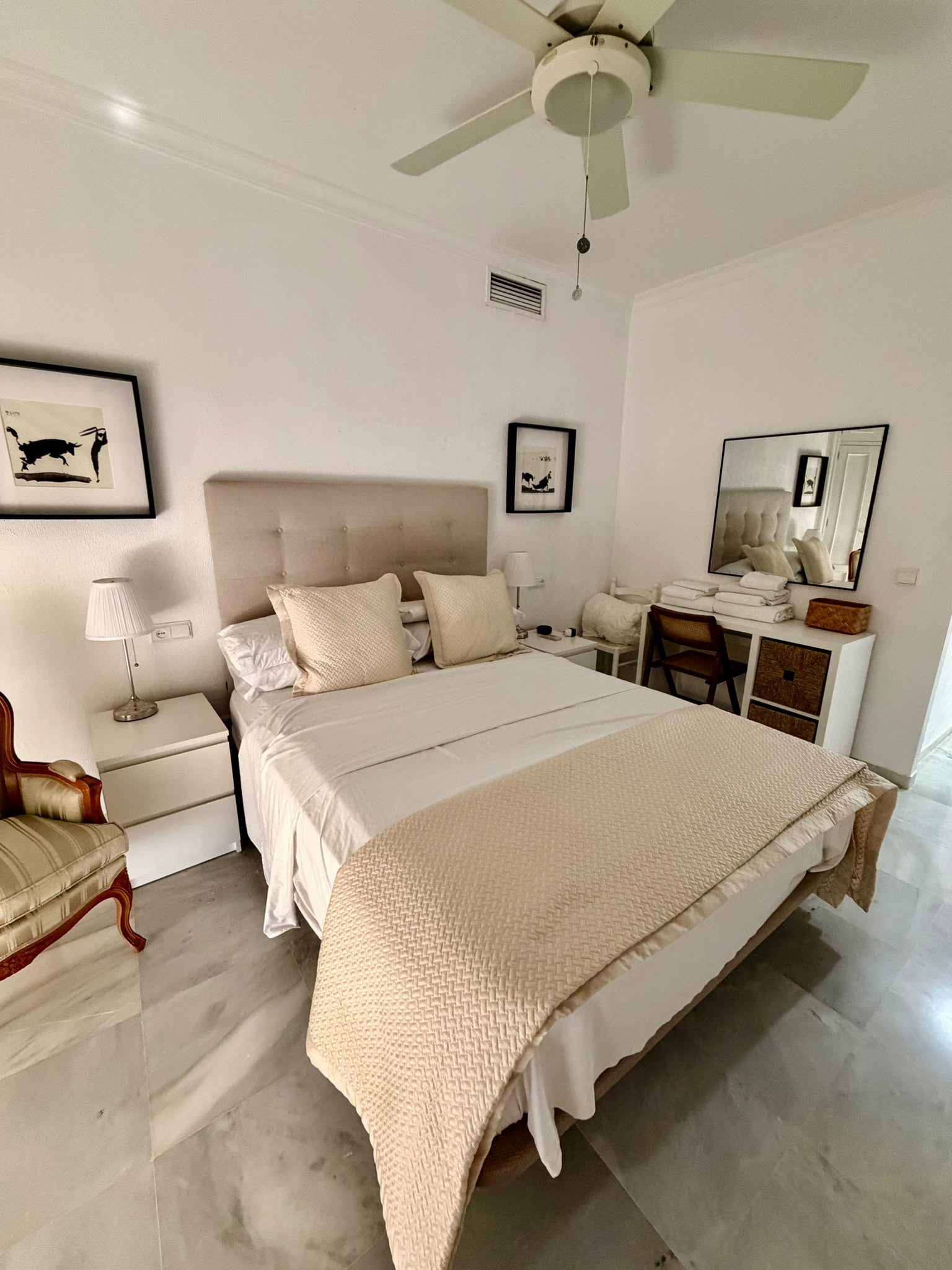 Huoneisto kohteessa Fuengirola, 2 makuuhuonetta — Fuengirola